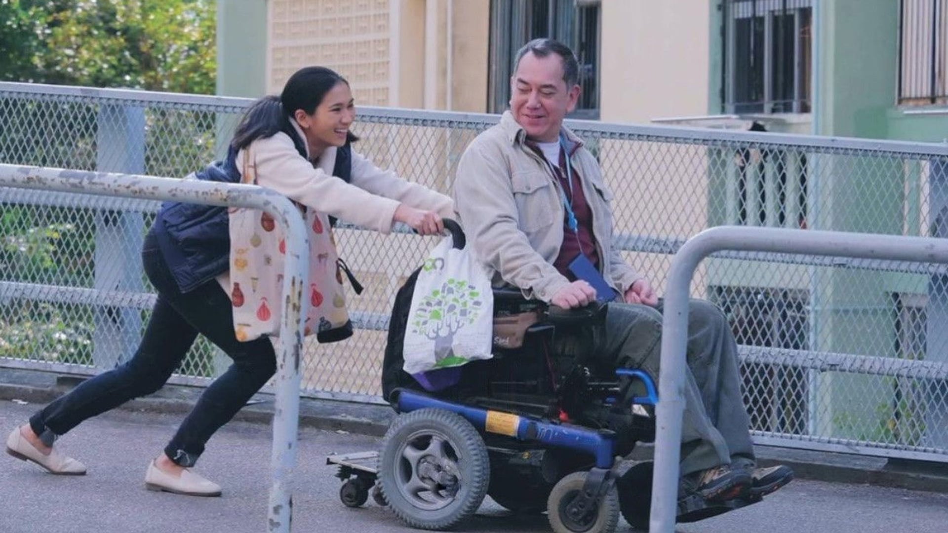 Foto do filme Still Human