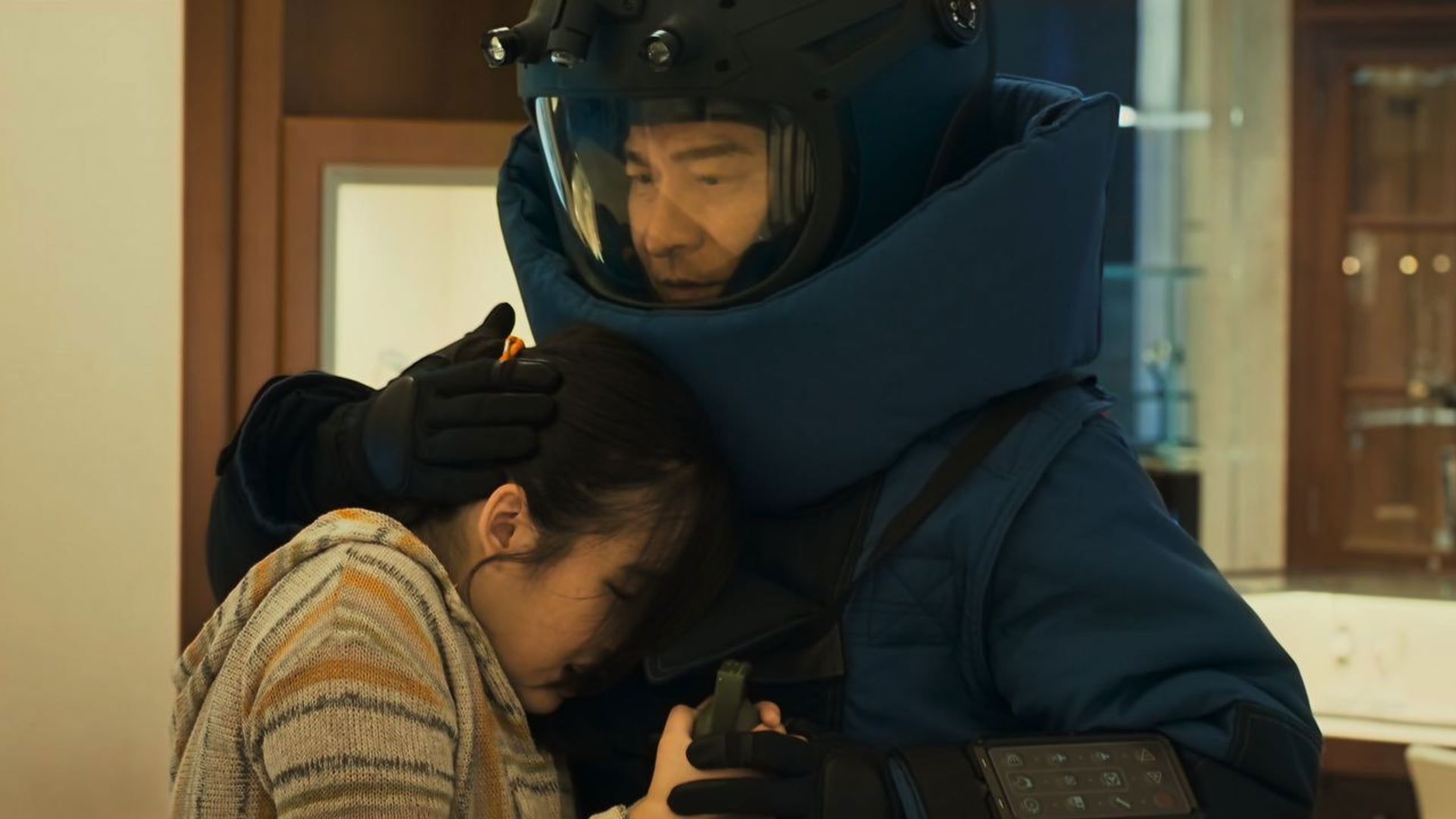 Foto do filme Shock Wave 2