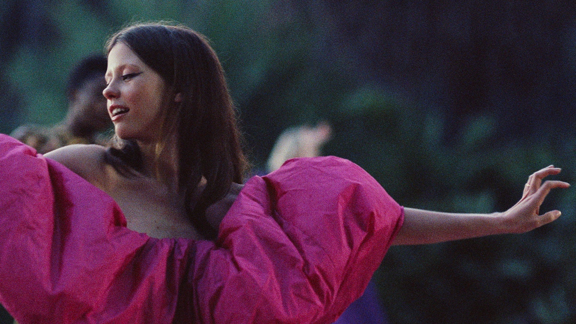 Foto do filme The Staggering Girl