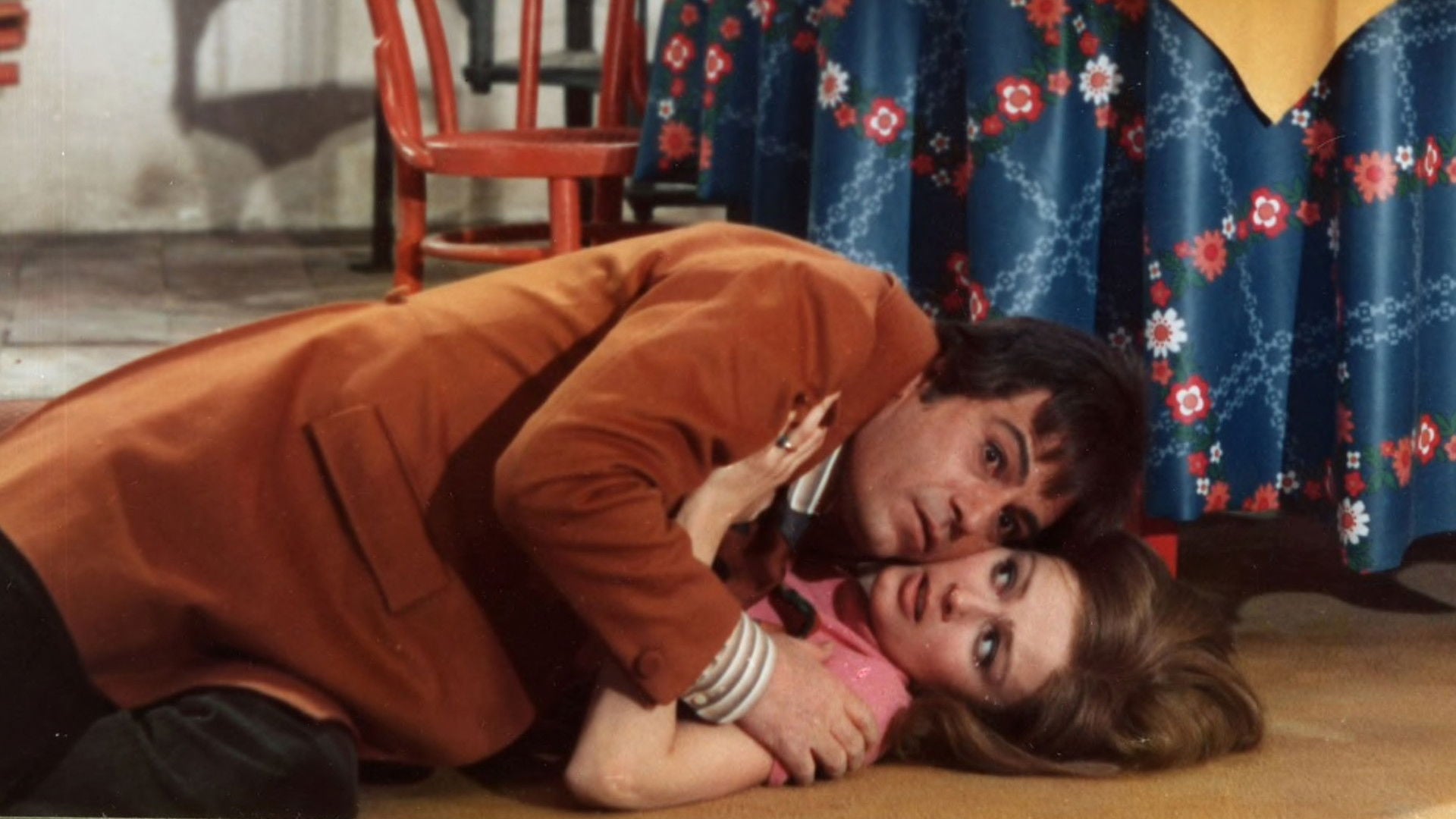 Foto do filme Straziami ma di baci saziami