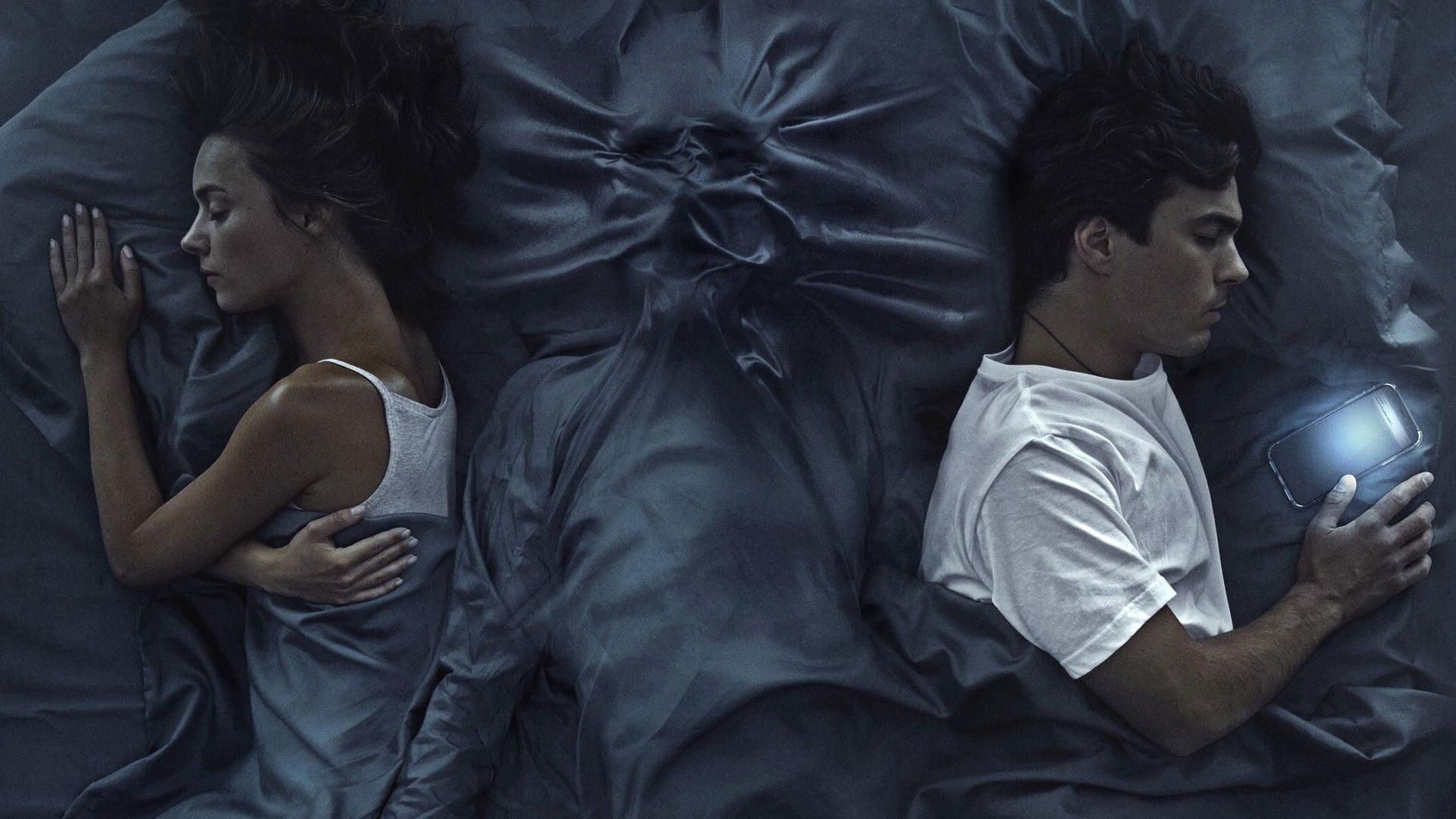 Foto do filme Alguém Entre Nós