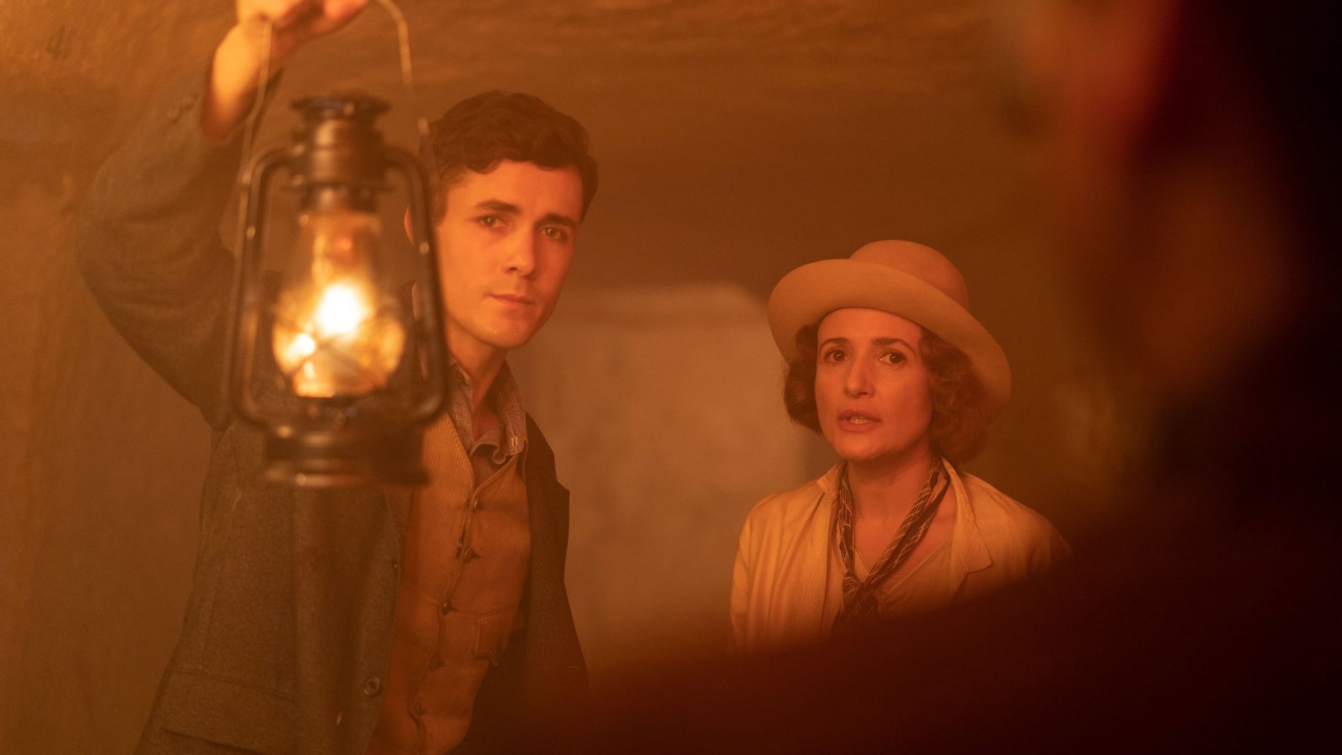 Foto do filme Agatha e a Maldição de Ishtar