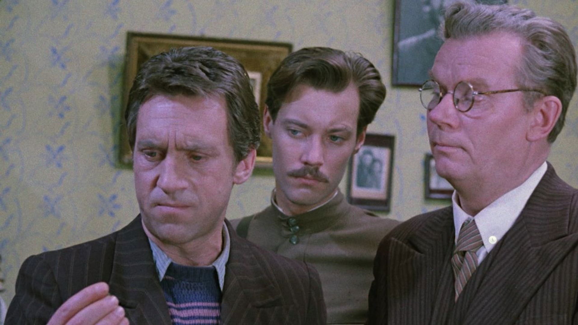 Foto do filme The Meeting Place Cannot Be Changed