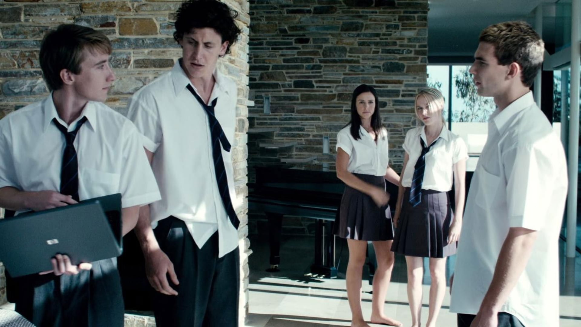 Foto do filme Wasted on the Young