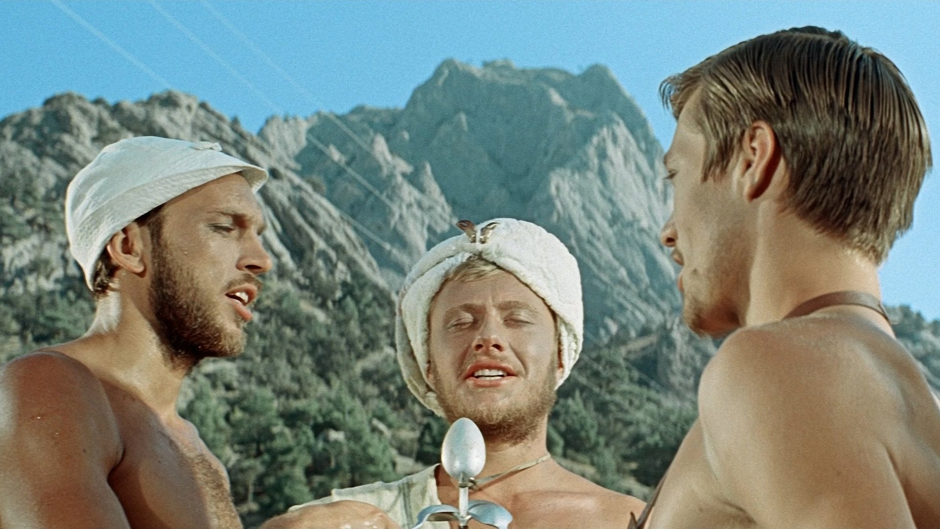 Foto do filme Three Plus Two