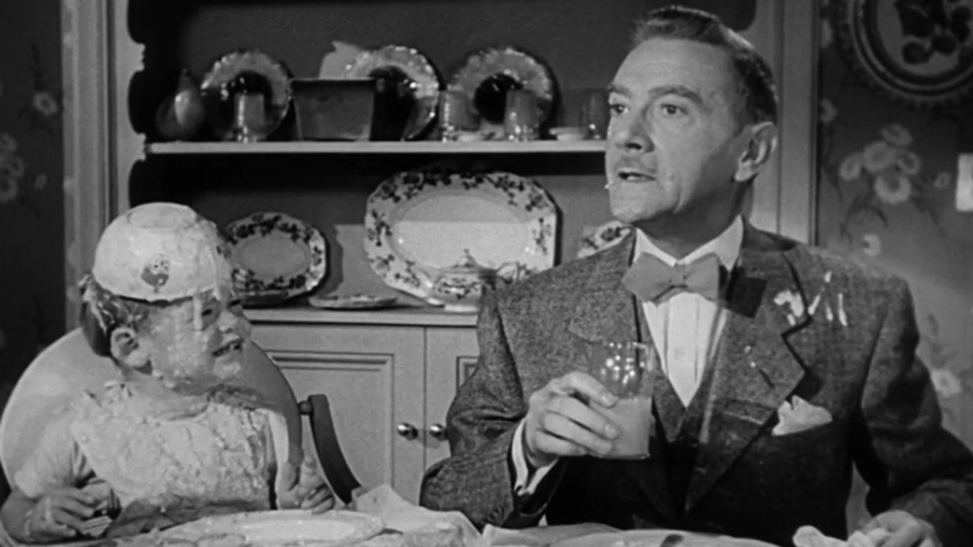 Foto do filme Sitting Pretty