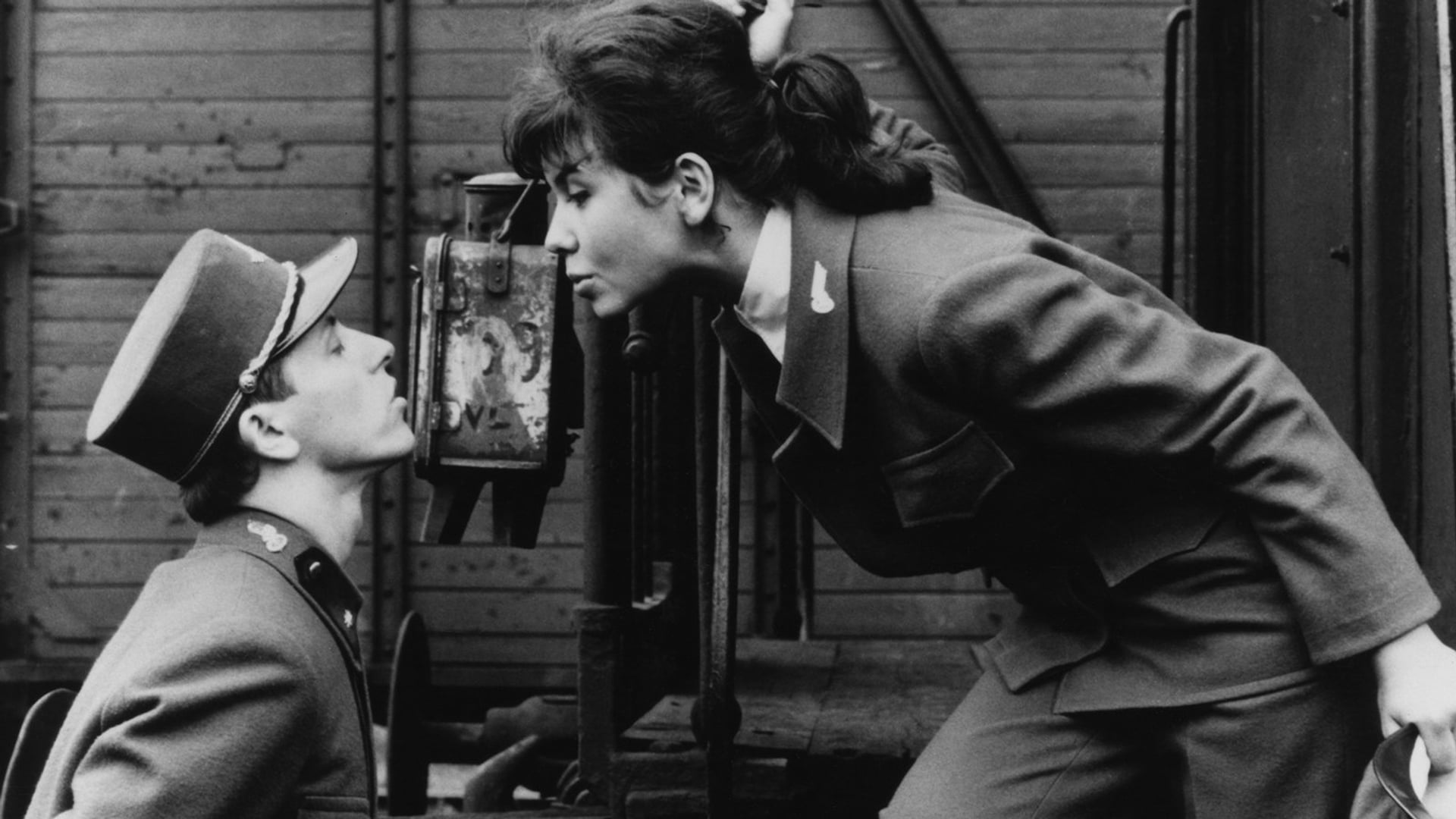 Foto do filme Trens Estreitamente Vigiados