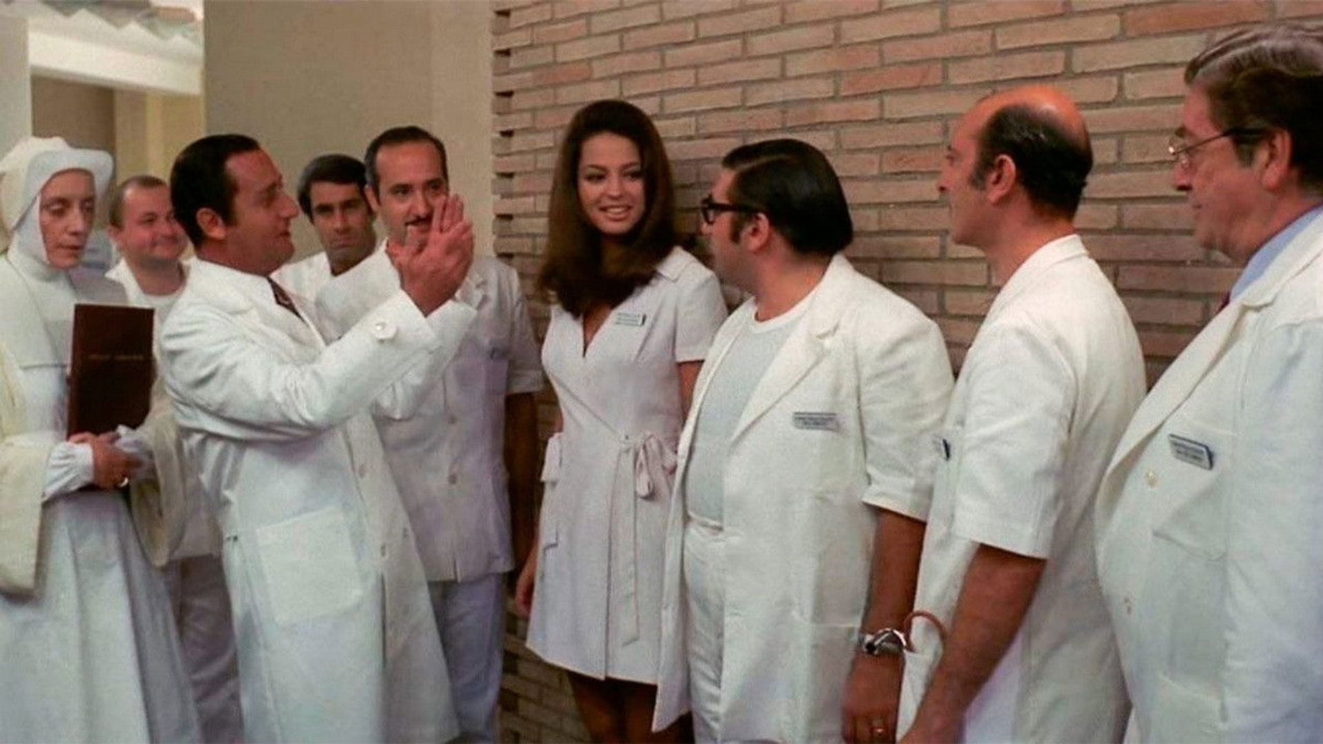 Foto do filme Il Prof. Dott. Guido Tersilli primario della Clinica Villa Celeste convenzionata con la Mutua