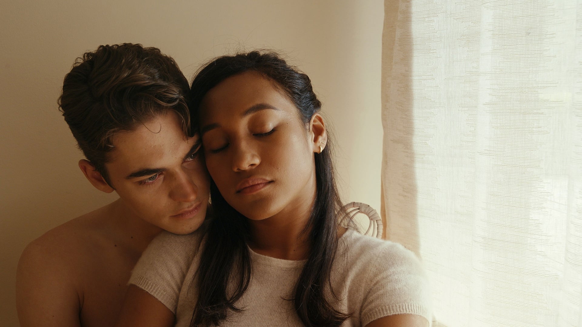 Foto do filme First Love: Descobrindo o Amor