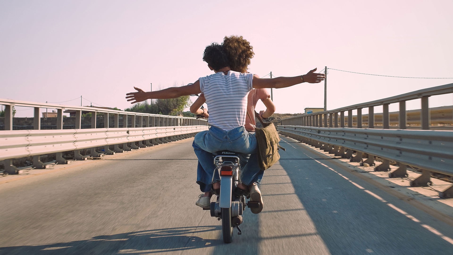 Foto do filme A Estranheza de Amar