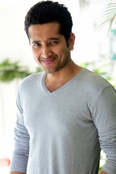 Foto de Parambrata Chatterjee