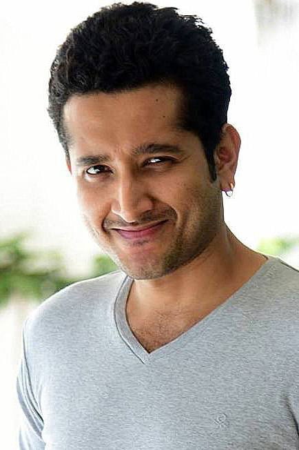 Foto de Parambrata Chatterjee