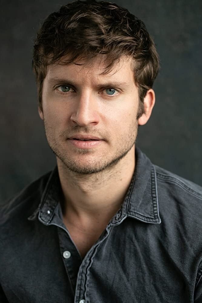 Foto de Tom Weston-Jones