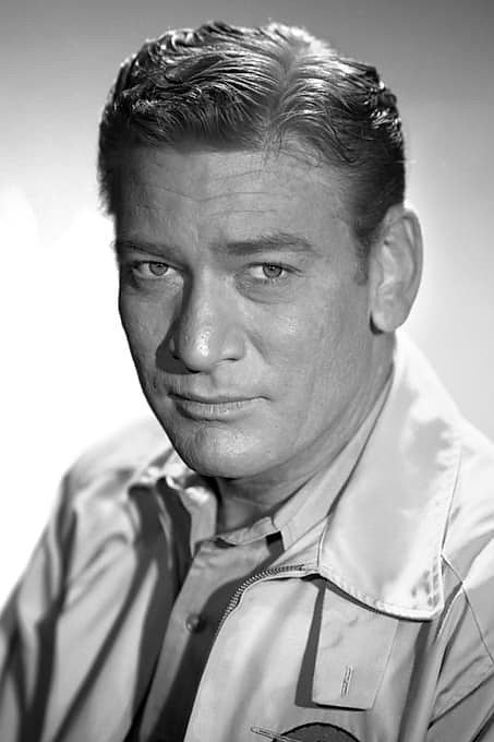 Foto de Kenneth Tobey