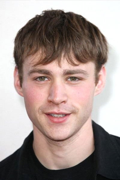Foto de Emory Cohen