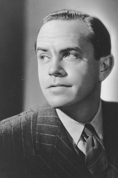 Foto de Paul Guilfoyle