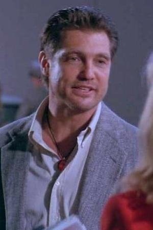 Foto de Peter Liapis