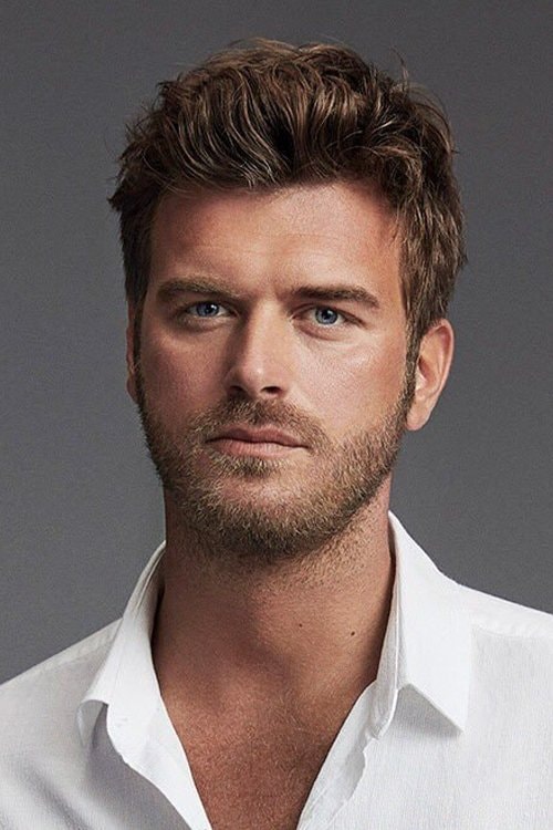 Foto de Kıvanç Tatlıtuğ