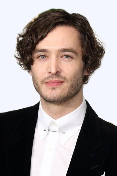 Foto de Alexander Vlahos