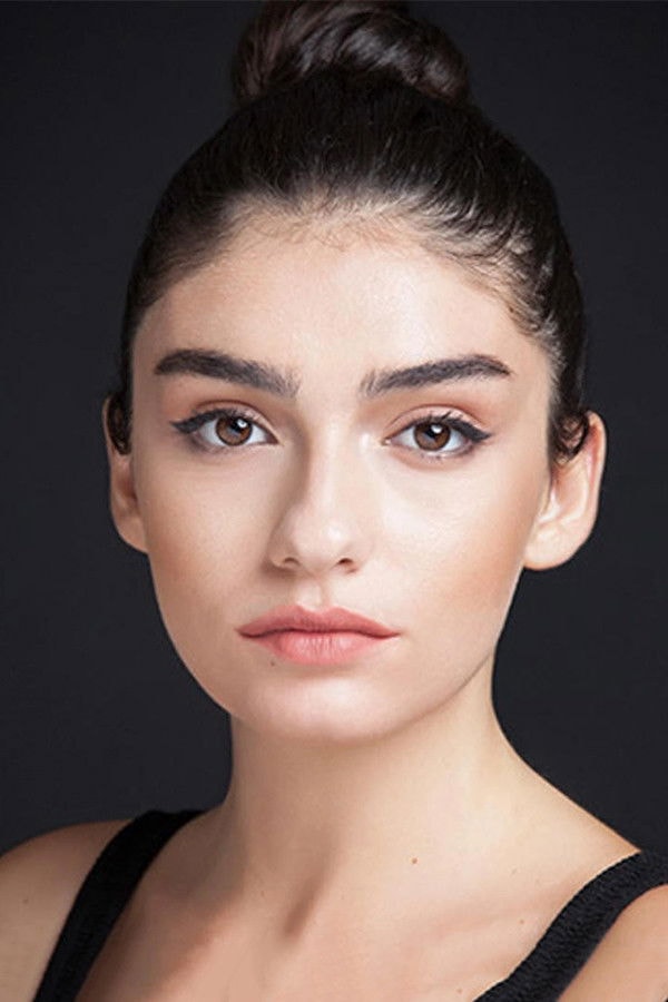 Foto de Hazar Ergüçlü