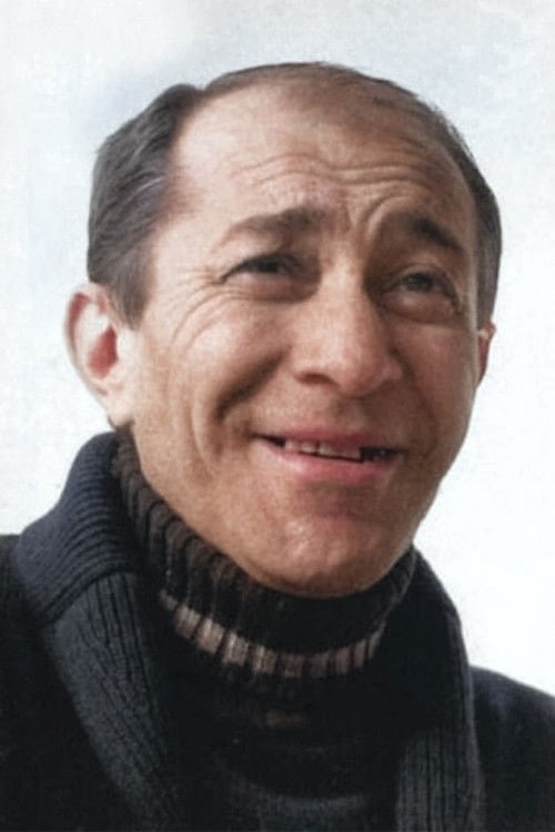 Foto de Ertem Eğilmez