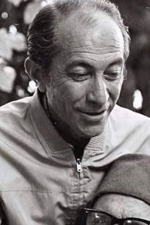 Foto de Ertem Eğilmez