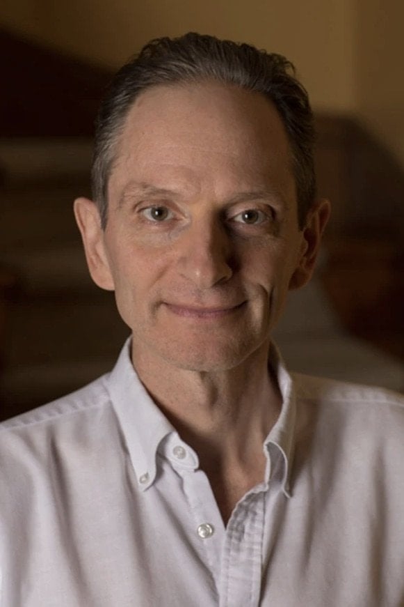 Foto de Arthur Holden