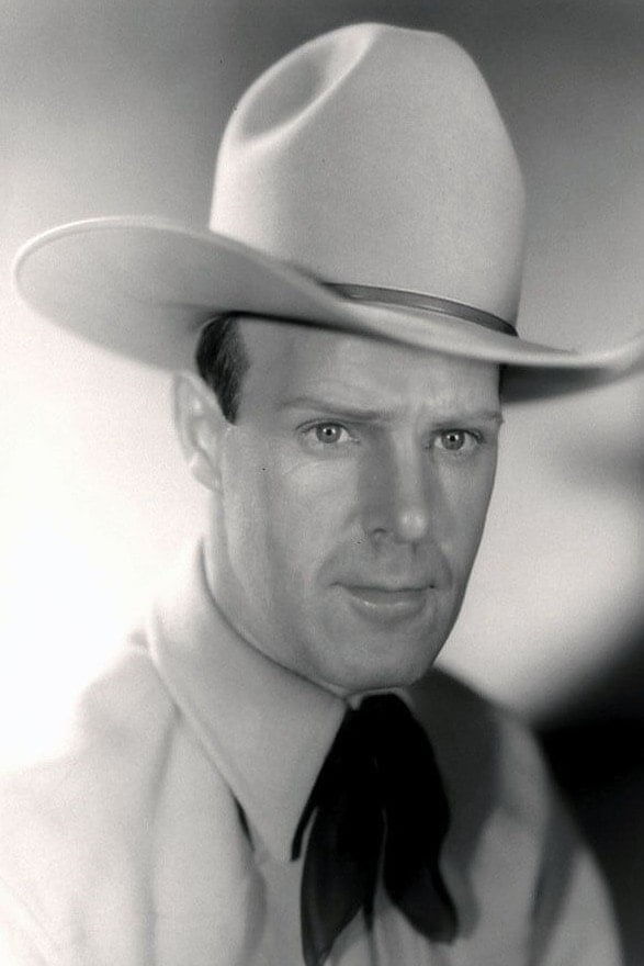 Foto de Kermit Maynard