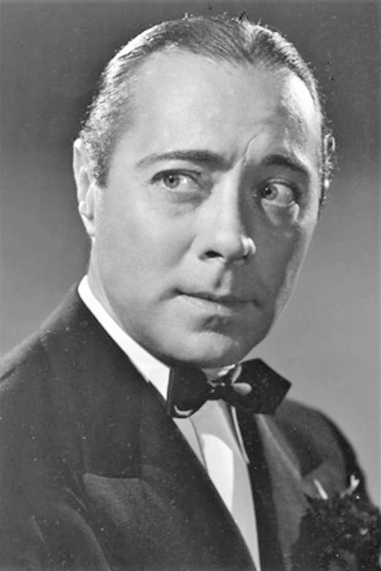 Foto de Bernard Nedell