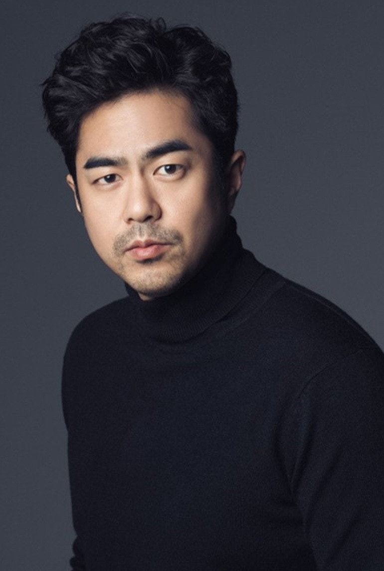 Foto de Jun Suk-ho