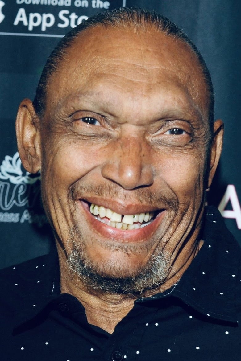 Foto de Hawthorne James