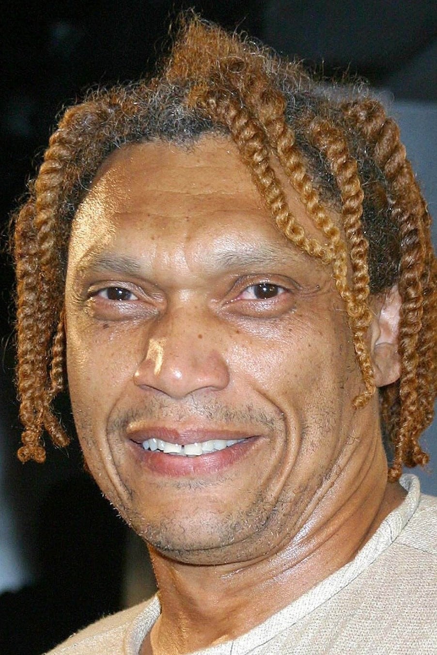 Foto de Hawthorne James