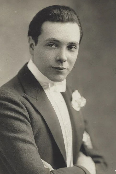 Foto de Georges Renavent