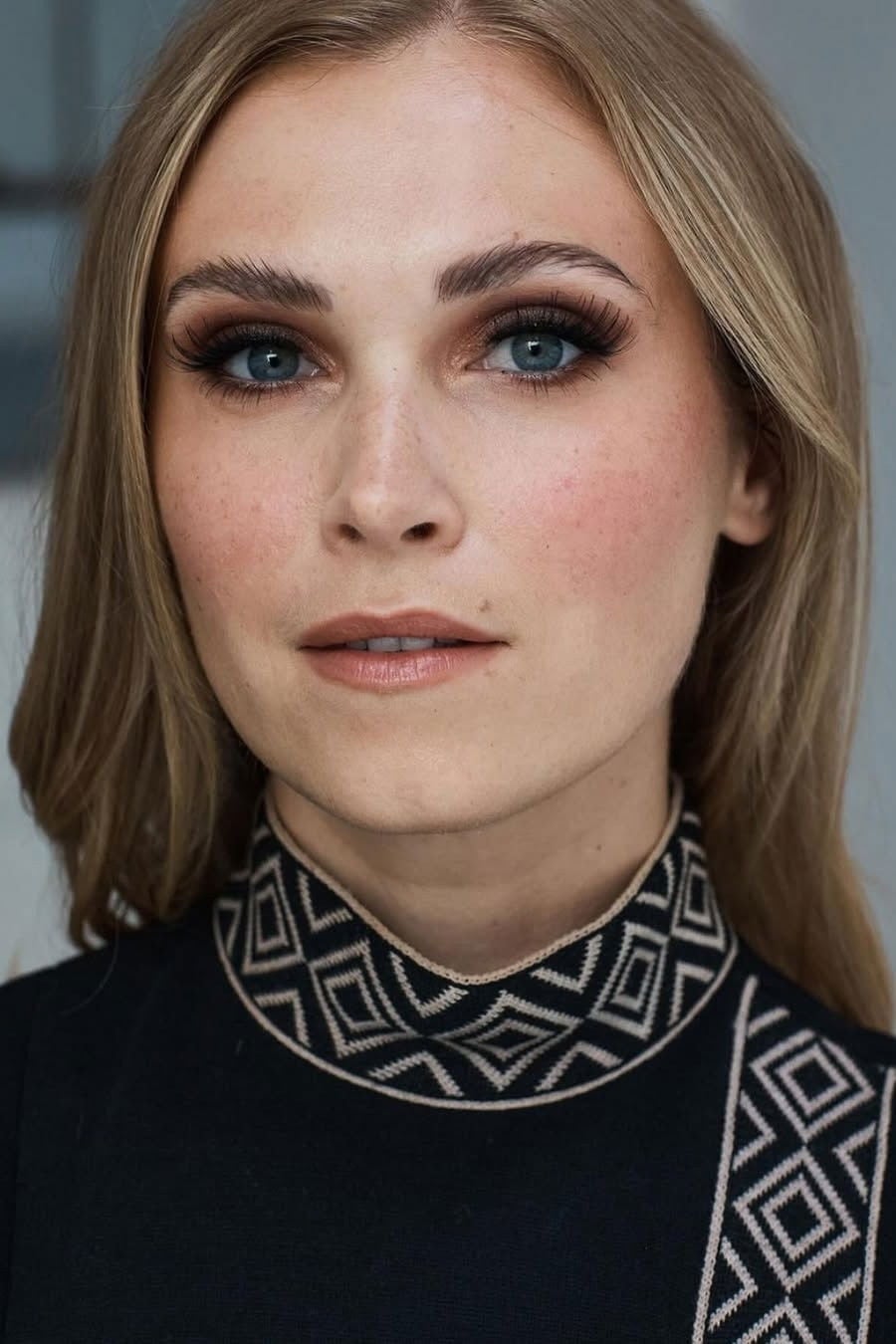 Foto de Eliza Taylor