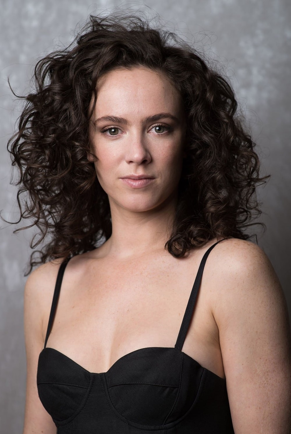 Foto de Amy Manson