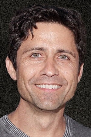 Foto de Byron Thames