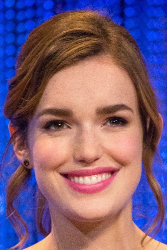 Foto de Elizabeth Henstridge