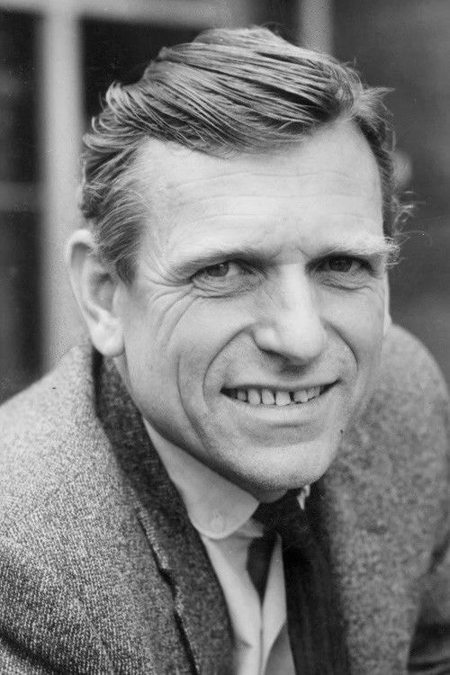 Foto de Leonard Teale