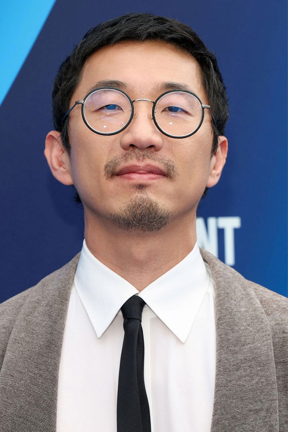 Foto de Lee Sung Jin