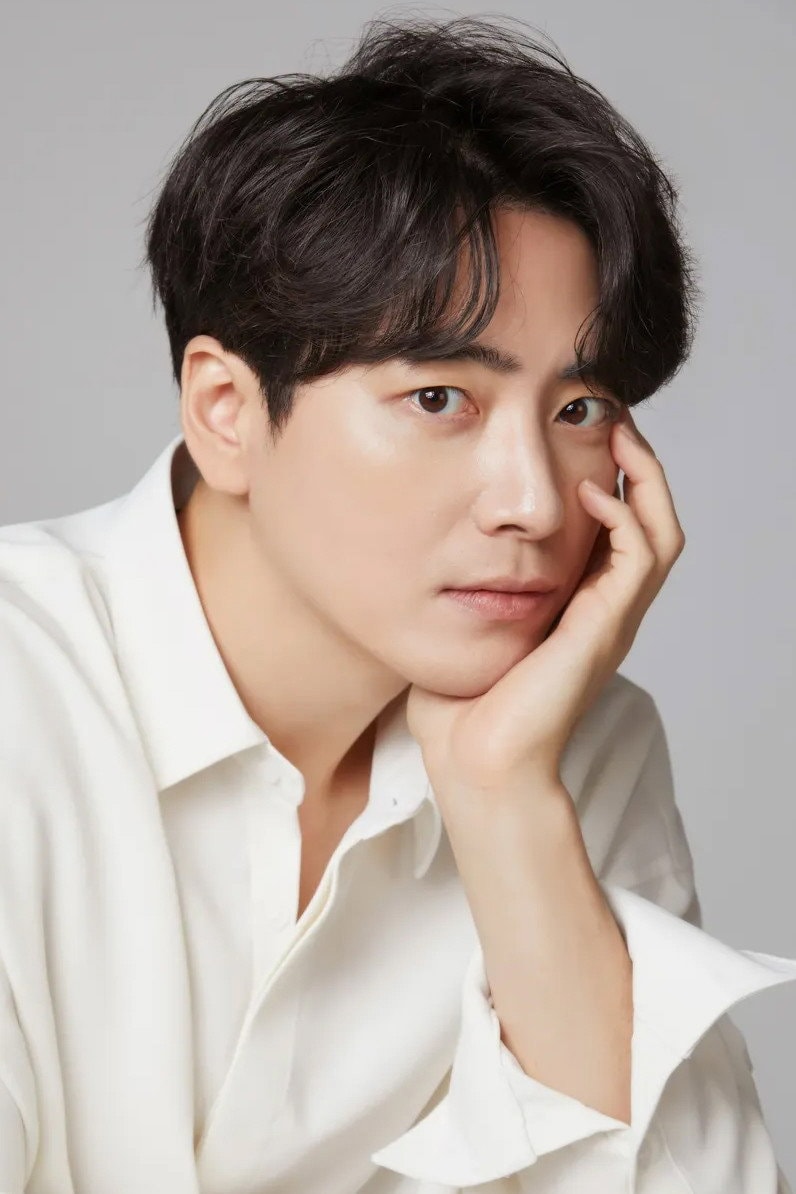 Foto de Lee Jun-hyuk