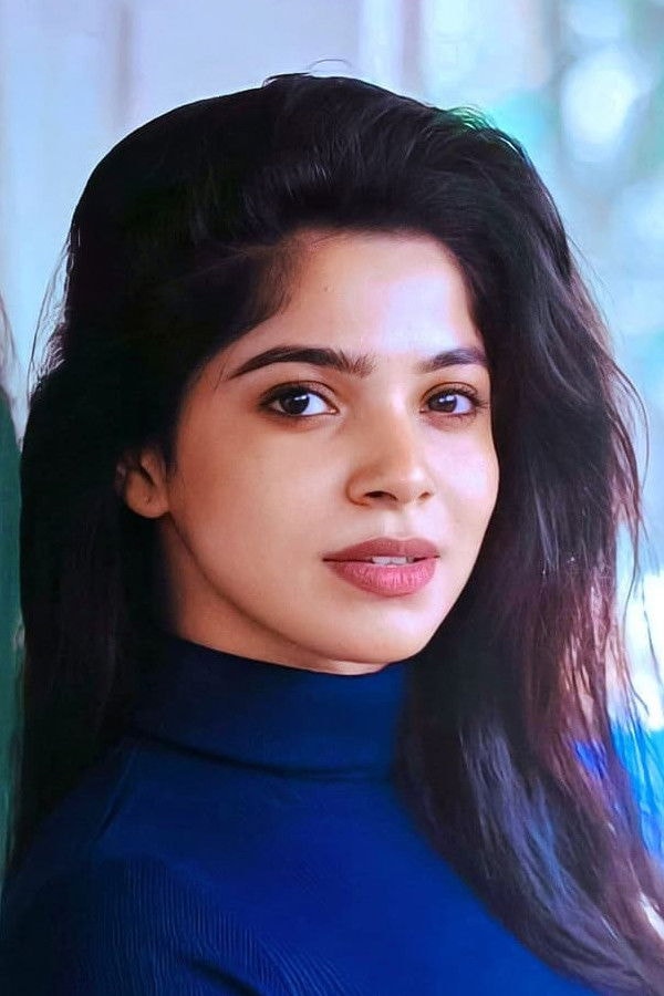 Foto de Divyabharathi