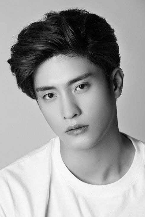 Foto de Sung Hoon