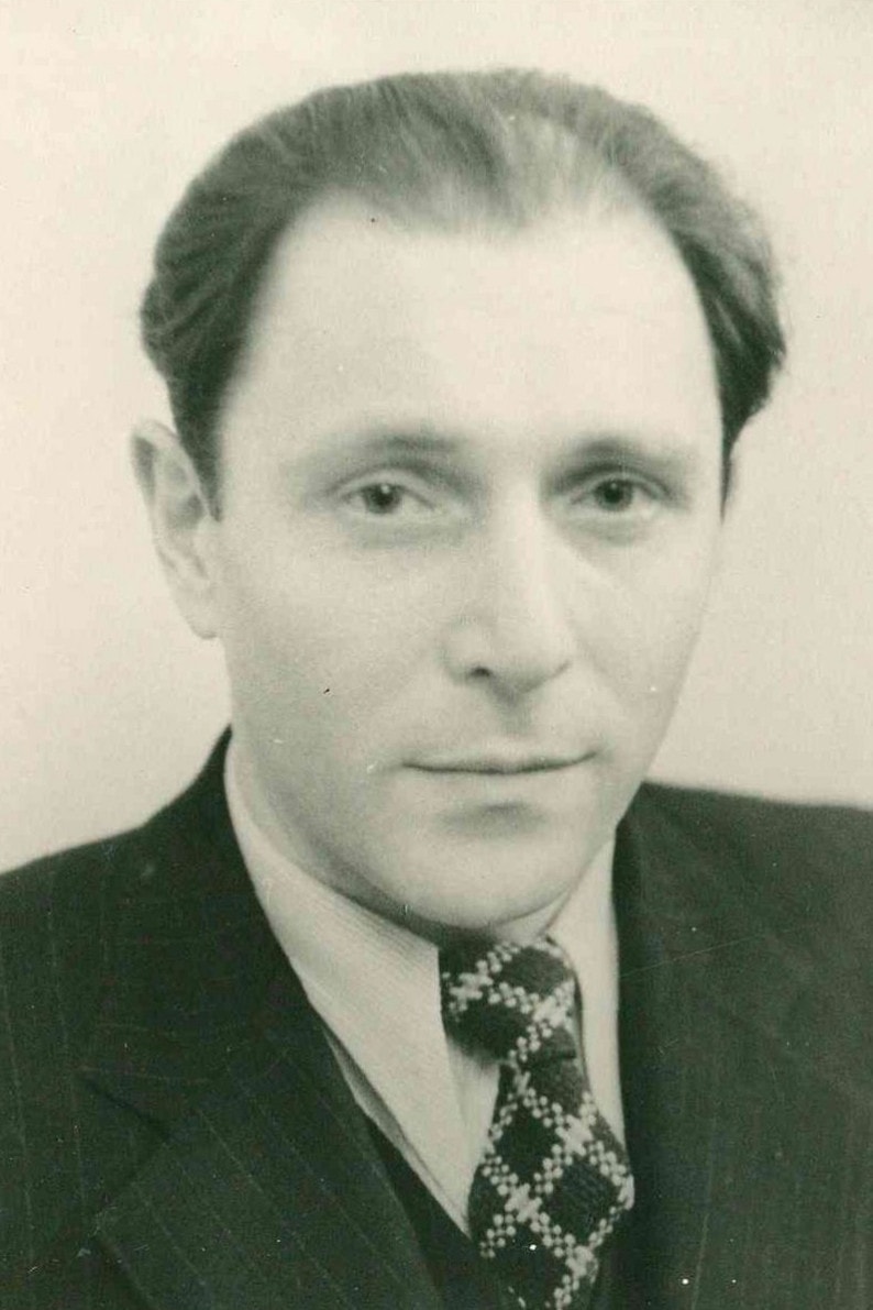 Юрий Левитин