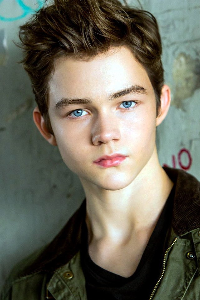 Foto de Levi Miller