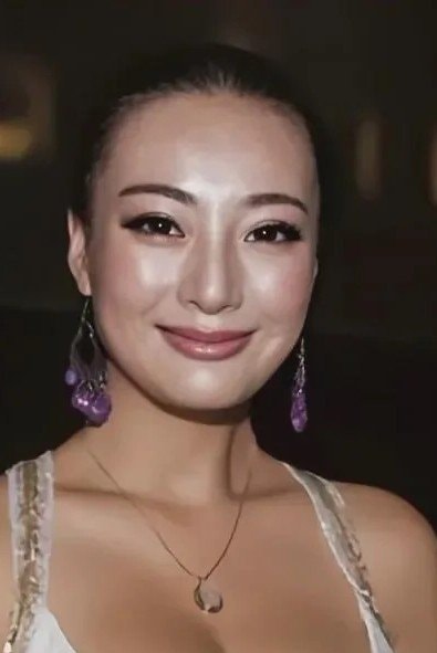 Foto de 王李丹妮