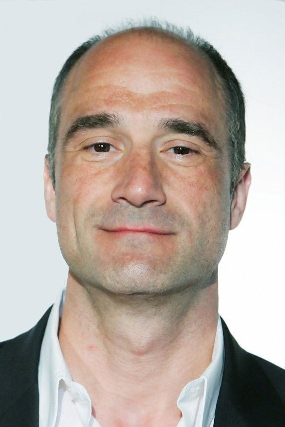 Foto de Elias Koteas