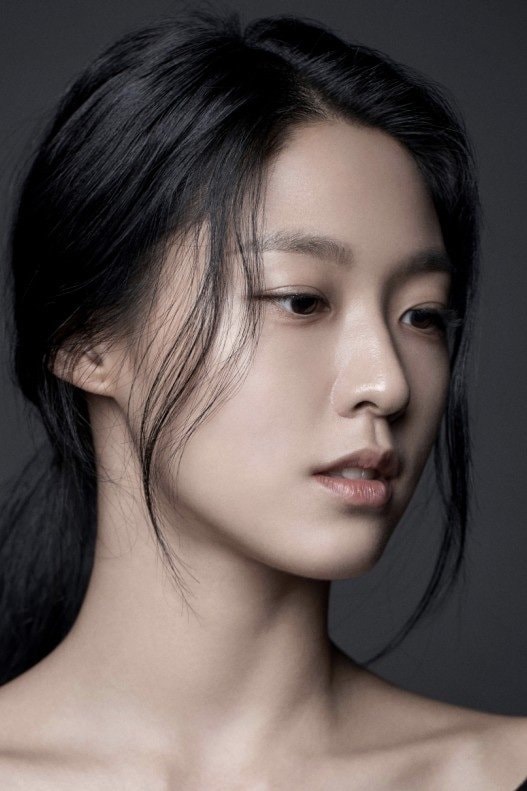 Foto de Kim Seol-hyun