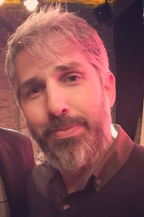 Foto de Erol Özlevi