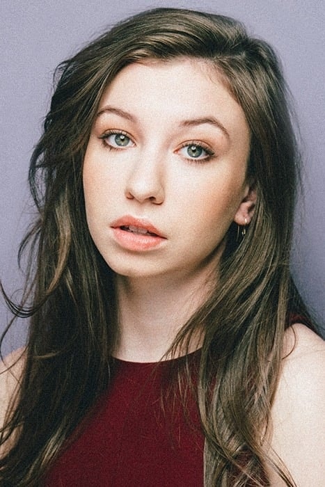 Foto de Katelyn Nacon