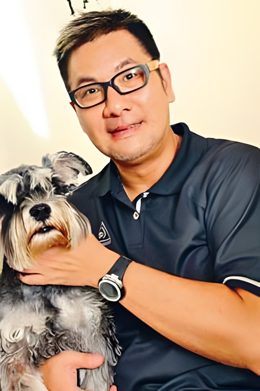 Foto de Robert Hung Law-Bat